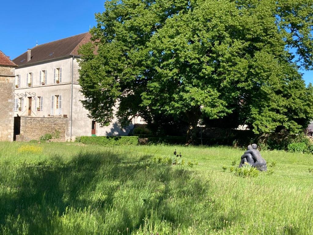 La Buffonnerie Bed & Breakfast Moutiers-Saint-Jean Exterior photo